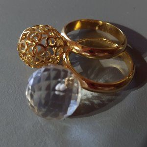 Set of bubble rings - golden and crystal